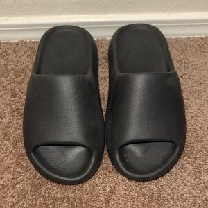 Black Yeezy slides